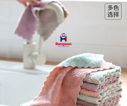 Absorbent Clothing (ရေစုပ်အဝတ် 5ထည်ပါ)