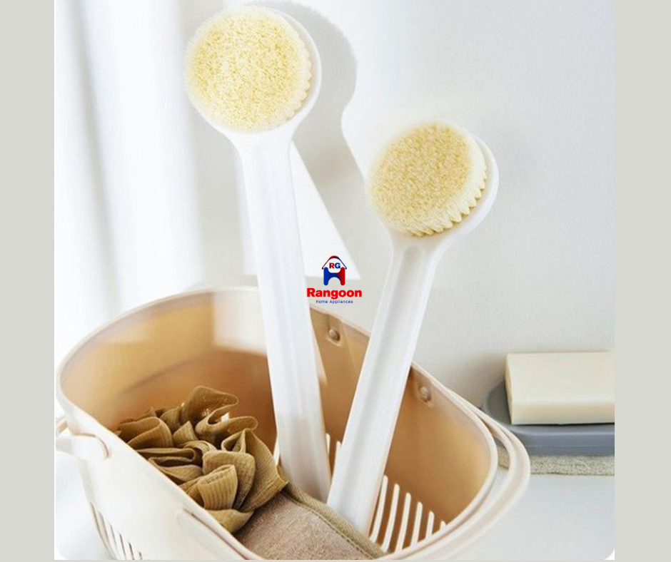 Long Back Shower Brush (ကျောတိုက် Brush အရှည်)